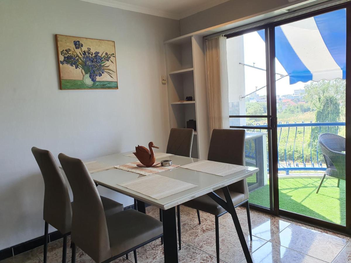 Villa Germania Pattaya Luaran gambar